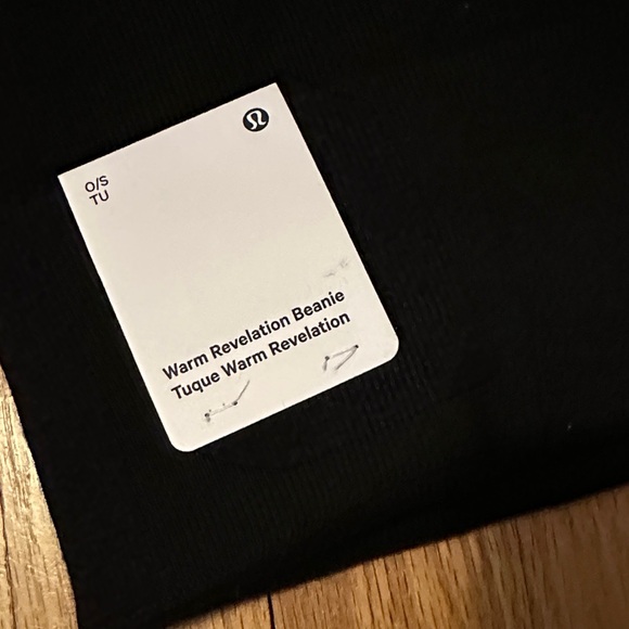 lululemon athletica Black Knit Cuffed Beanie - Picture 6 of 7